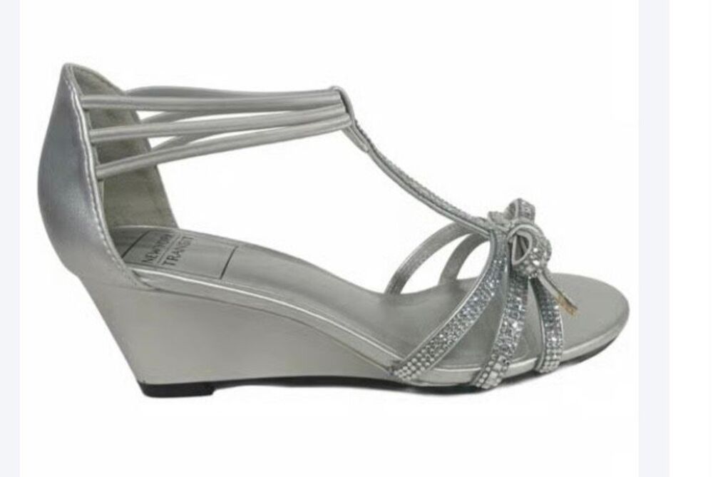 NWOT NY transit women’s Flora, silver rhinestone, metallic dress sandals, 9.5.